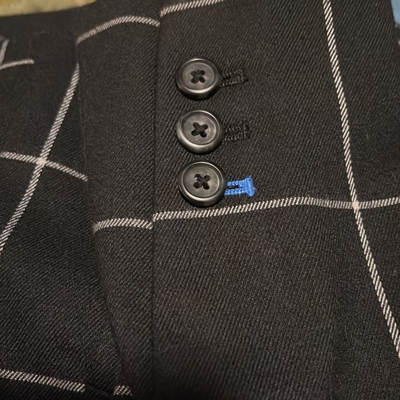 Black and white blazer - Picture 8 of 8